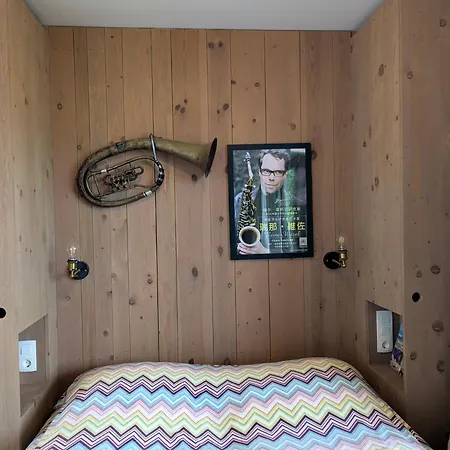 Chalé Art-lodge Tinyhouses Scherzboden