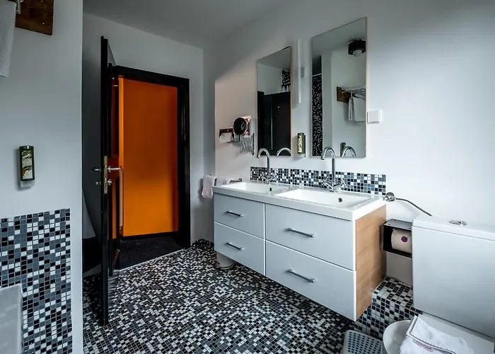 Art-lodge Tinyhouses